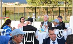 Vali Turan Huzurevi Sakinleriyle Bir Araya Geldi