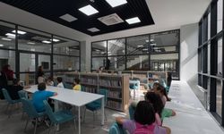 Sakızköy İlkokulu Öğrencilerinden Kütüphane Ziyareti