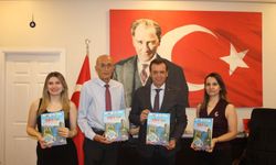 “Tek Vatan, 81 İl, 81 Renk” Kitabı Başkan Özalp’e Takdim Edildi