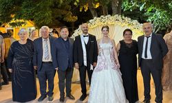 Başkan Gün Gaye ve Caner’in Düğününe Katıldı