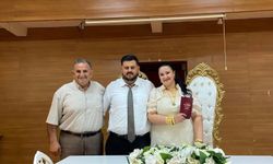 Başkan Arı Genç Çiftin Nikahına Katıldı