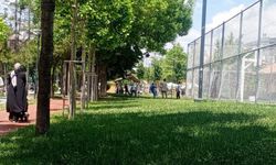 Bayramın Ardından Millet Bahçesinde Sakin Pazar
