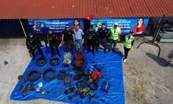 Tekirdağ'da deniz temizliği: Deniz dibinden lastik, sandalye ve plastik atıklar çıkarıldı