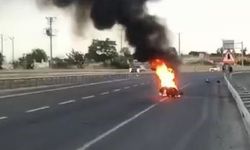 Tekirdağ’da seyir halindeki motosiklet alev alev yandı