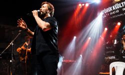 Osman Öztunç Bir Adam Bir Sahne Binlerce Yürek