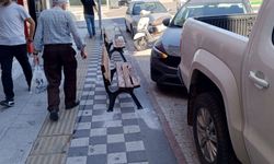 Sağlık Yerleşkesi Karşısındaki Banklar Tartışma Yarattı