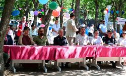 Vali Turan Koruyucu Aileler ve Çocuklarla Buluştu