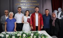 Başkan Yayla, Nilgün ve Görkem Çiftinin Nikâhını Kıydı