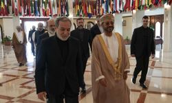İran Dışişleri Bakanı Arakçi, Ummanlı mevkidaşı Al-Busaidi ile görüştü
