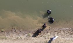 Murat Nehri'nde kaybolan 10 yaşındaki Berat için zamanla yarış sürüyor