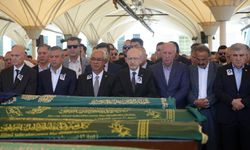 Eski CHP Genel Başkanı Deniz Baykal’ın eşi Olcay Baykal, toprağa verildi