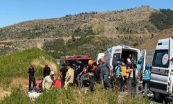 Antalya'da otomobil uçuruma yuvarlandı: 5 ölü, 2 yaralı