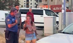 Kayseri’de alkollü aday sürücü ekiplere zor anlar yaşattı, otomobilin çekileceğini anlayınca direndi