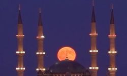 Dolunay, Selimiye Camii ile aynı karede