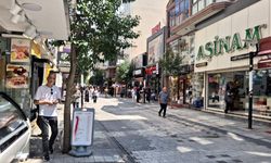 Caddeler Yaz Kalabalığı Yaşıyor