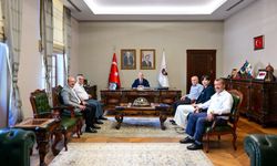 Vali Turan Misafirlerini Valilikte Ağırladı