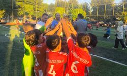 Lüleburgaz Atletik U-10 Takımı Şampiyon Oldu