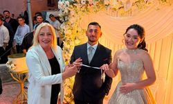 Başkan Çevikbaş, Aylin ve Yusuf’un Nişanına Katıldı