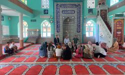 Kaymakam Özderin’den Yaz Kur’an Kursuna Ziyaret