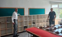 Müdür Akdemir Okullardaki Çalışmaları İnceledi