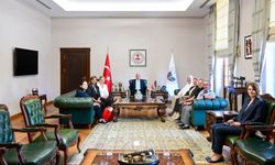 Vali Turan’dan Pehlivanköy ve Azerbaycan Evi Temsilcilerine Kabul