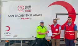 Kaymakam Özderin, 25. Kez Kan Bağışlayan Çetin’e Madalyasını Takdim Etti