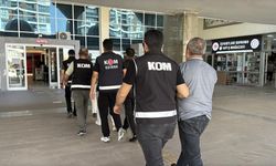 Adliyeye sevk edilen şüphelilerin rahat tavırları ve sözleri dikkat çekti