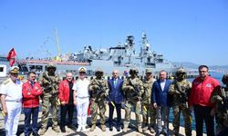 Ulaştırma ve Altyapı Bakanı Uraloğlu, TEKNOFEST Mavi Vatan'ı ziyaret etti