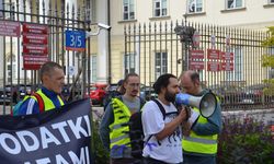 Polonya'daki göçmenlerden uzayan ikamet işlemlerine karşı ilk protesto