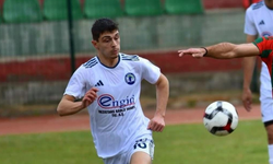 Baştar, Yeni Sezonda da Üsküpspor Forması Giyecek