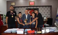 Büyükkarıştıranlı Sporculardan Çamlıca’ya Kupa Ziyareti