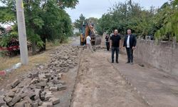 Kavaklı’da Yol ve Parke Taş Çalışmaları Sürüyor