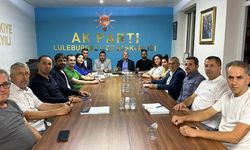 AK Parti Lüleburgaz’da Haftalık Toplantı Düzenlendi