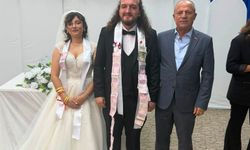 Başkan Çamlıca, Sude ve Ahmet Çiftinin Düğününe Katıldı