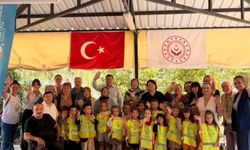 Lüleburgaz’da Minik Eller Büyüklerle Buluştu