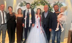 Özkan, Betül ve Burak’ın Nişan Törenine Katıldı