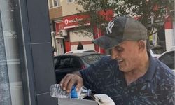 Tekirdağ'da bitkin düşen martı kolunu ısırdı şefkatini eksik etmedi