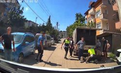 Kalp krizi geçiren 68 yaşındaki adamı polis hayata bağladı