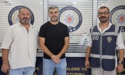 Yola düşürdüğü altın dolu keseyi kadın alıp götürdü, polis 2 saatte yakaladı: O anlar kamerada
