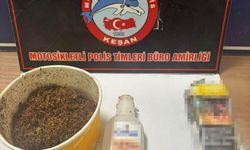 Keşan'da aranan 2 şüpheli yakalanırken 31,36 gram uyuşturucu ele geçirildi