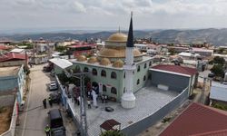 Asrın felaketinin ardından Hatay'da inşa edilen 135'inci cami ibadete açıldı
