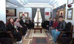 Başkan Bulut, Kırklareli Üniversitesi Tiyatro Kulübünü Ağırladı