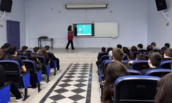 Lüleburgaz’da Öğrencilere Güvenli Dijital Yaşam Eğitimi