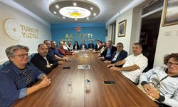AK Parti Lüleburgaz’da Haftalık Yönetim Kurulu Toplantısı