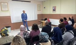 Vize Anadolu İmam Hatip Lisesinde Veliler Bilgilendirildi