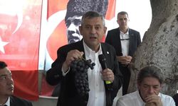 Özgür Özel Bursa'da çiftçilere seslendi: "Bursa'dan tarım bakanı çıkaracağız, Bursalı çiftçilerin yüzü gülecek"
