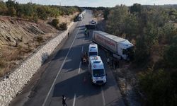 Edirne’de tır kuyruğunda kaza: Tır ile kamyonet çarpıştı, 4 kişi yaralandı