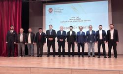 Hayrabolu'da "Hz. Peygamber ve Güzel Ahlak" konulu konferans düzenlendi