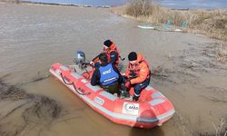 Meriç Nehri’nde adada mahsur kalan 11 düzensiz göçmen kurtarıldı