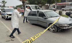 Önünü kestikleri şahsı bıçaklayıp aracının lastiklerini kestiler